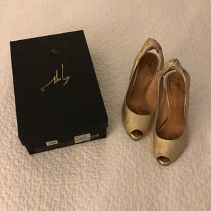 Gold Giuseppe Heels